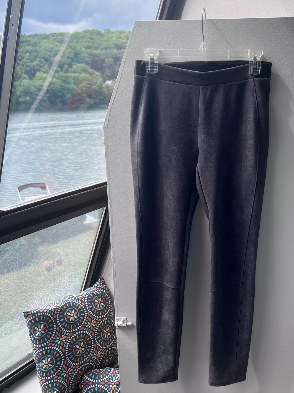 White House Black Market Black Leggings